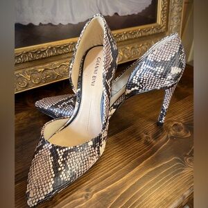 Gianni Bini Snakeskin Print D’Orsay Heels Pointed Toe Stiletto Pumps